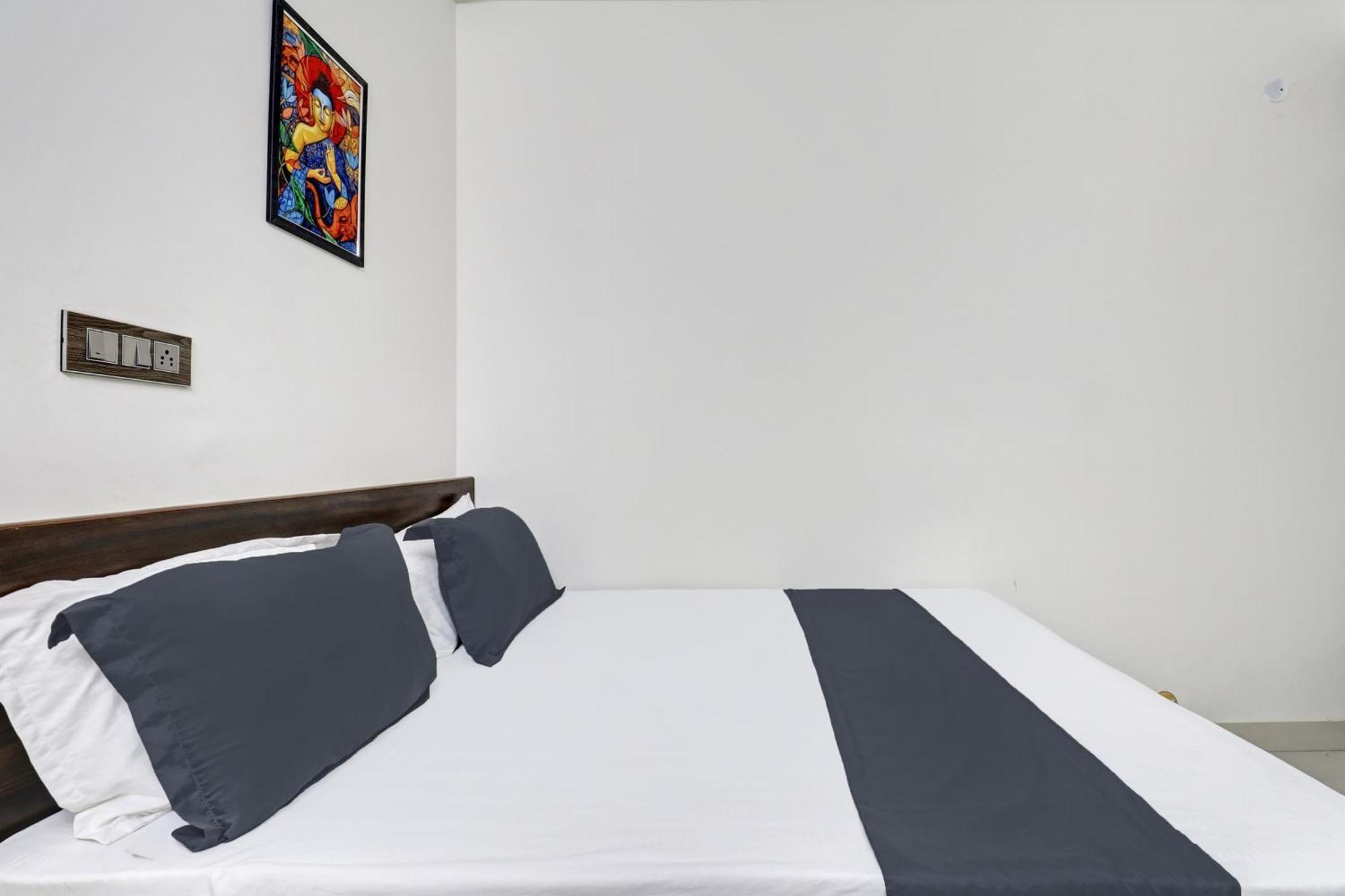Hotel O J.K. Suites & Rooms Bangalore Eksteriør bilde